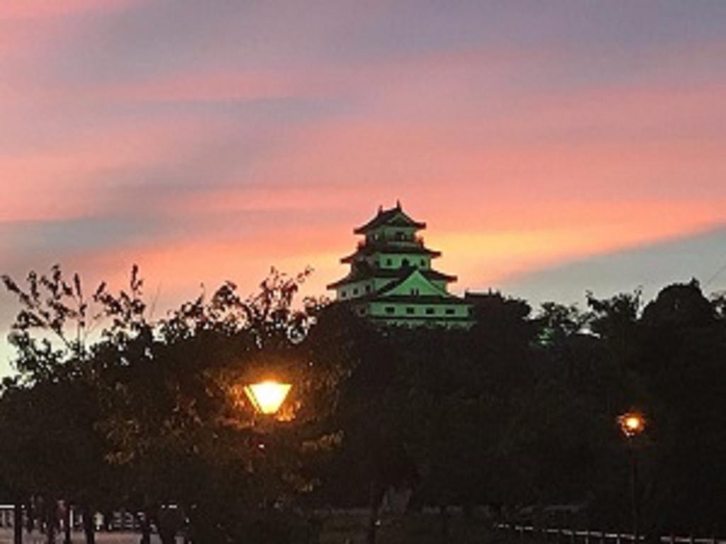 Riverside Hotel Karatsu Castle Extérieur photo