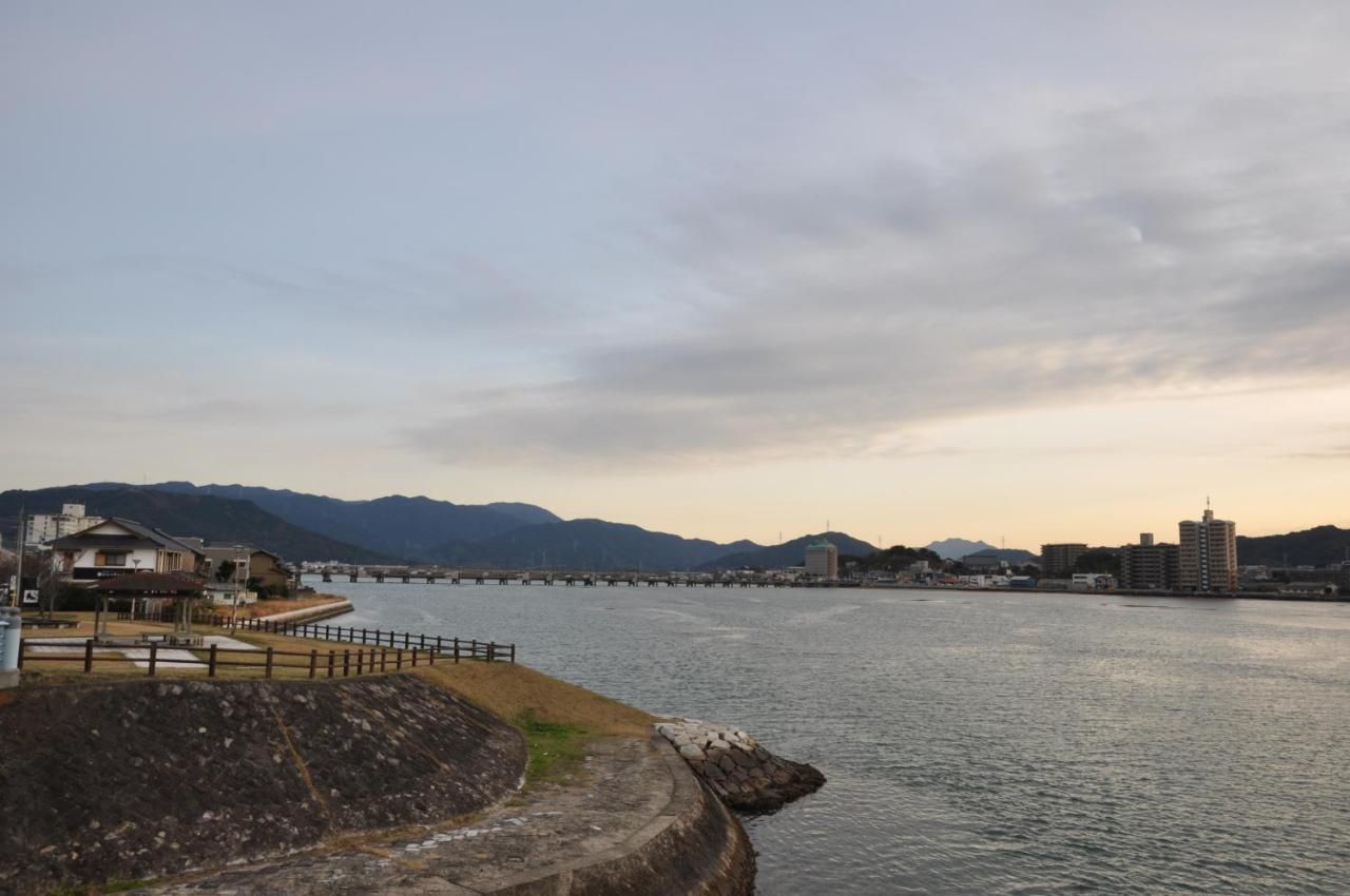 Riverside Hotel Karatsu Castle Extérieur photo